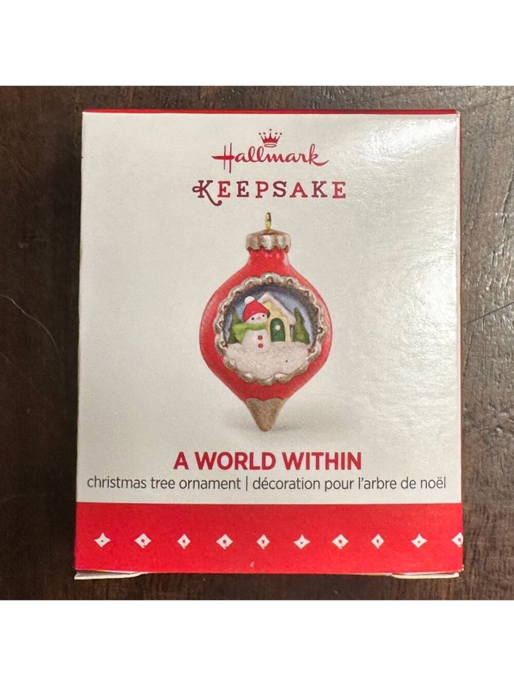 Hallmark Keepsake A World Within Christmas Tree Ornament